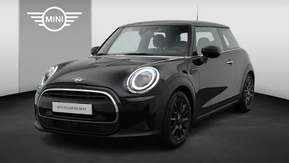 Gebruikt 2021 Mini ONE Classic Hatchback | € 21.400 (Eerlijke prijs)