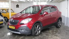 Rood Gebruikt 2014 Opel Mokka Cosmo SUV | € 6.599 (Eerlijke prijs)