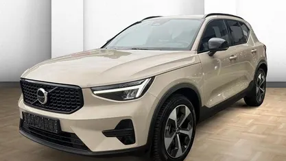 Occasion 2025 Volvo XC40 Plus SUV | € 42.950 (Eerlijke prijs)