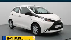 Wit Gebruikt 2016 Toyota Aygo Hatchback | € 8.790 (Eerlijke prijs)