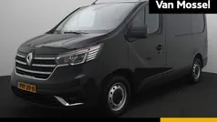 Noir midnight Gebruikt 2023 Renault Trafic Komfort Van | € 22.430 (Goede deal)
