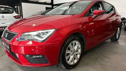 Occasion Seat Leon 116 PK (85 kW) 2019 Rood Sedan