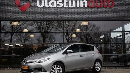 Occasion 2017 Toyota Auris Trend Hatchback | € 12.750 (Eerlijke prijs)