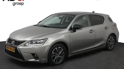 Occasion Lexus CT200h Sport Line 136 PK (100 kW) 2017 Grijs Hatchback