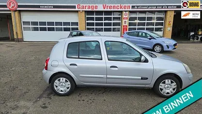 Occasion Renault Clio II Authentique 75 PK (55 kW) 2005 Grijs Hatchback