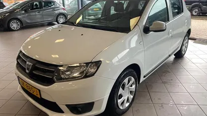 Occasion Dacia Sandero Lauréate 90 PK (66 kW) 2016 Wit Hatchback