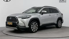 Grijs metallic Gebruikt 2022 Toyota Corolla Cross Edition SUV | € 34.945 (Eerlijke prijs)