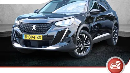 Zwart Gebruikt 2022 Peugeot e-2008 Allure SUV | € 18.425 (Eerlijke prijs)