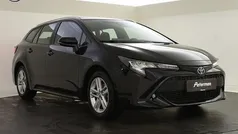 Zwart Gebruikt 2022 Toyota Corolla Active Stationwagen | € 22.899 (Eerlijke prijs)