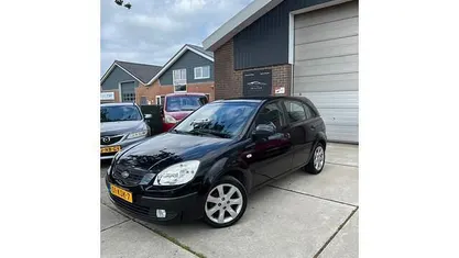 Occasion Kia Rio 97 PK (71 kW) 2010 Hatchback