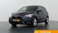 Blauw Gebruikt 2017 BMW 220 Executive Stationwagen | € 16.945 (Goede deal)