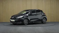 Zwart Gebruikt 2023 Toyota Yaris Executive Hatchback | € 24.450 (Goede deal)