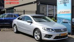Grijs, metallic lak Gebruikt 2016 VW Passat Coupé | € 14.950 (Eerlijke prijs)