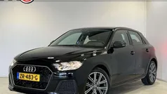 Zwart, metallic lak Gebruikt 2019 Audi A1 Sportback Design Hatchback | € 16.440 (Eerlijke prijs)