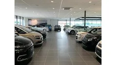 Zwart Gebruikt 2023 Peugeot 3008 Allure SUV | € 28.940 (Goede deal)