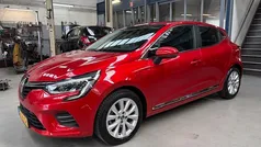 Rood Gebruikt 2019 Renault Clio IV Intens Hatchback | € 16.150 (Eerlijke prijs)