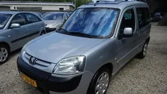 Grijs Gebruikt 2006 Peugeot Partner MPV | € 2.495 (Eerlijke prijs)
