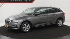 Grijs Gebruikt 2023 Skoda Scala Ambition Hatchback | € 18.400 (Eerlijke prijs)