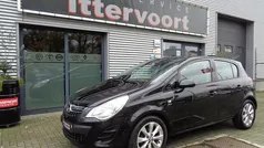 Zwart (metallic) Gebruikt 2013 Opel Corsa Active Hatchback | € 5.950 (Eerlijke prijs)