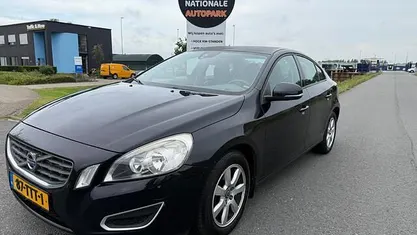 Zwart Gebruikt 2012 Volvo S60 Business Edition Sedan | € 3.999 (Eerlijke prijs)