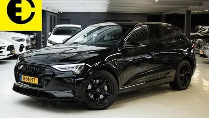 Occasion Audi e-tron Advanced 300 kW (408 PK) 2022 SUV