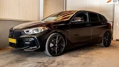 Zwart Gebruikt 2024 BMW 118 M Sport Hatchback | € 33.950 (Super prijs)