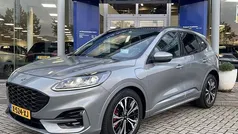 Grijs Gebruikt 2020 Ford Kuga ST-Line X SUV | € 24.950 (Eerlijke prijs)