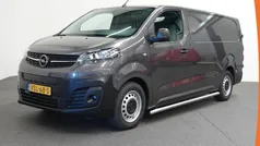 Gebruikt 2022 Opel Vivaro-e Combi Edition Van | € 29.990 (Eerlijke prijs)