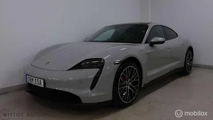 Grijs Occasion 2022 Porsche Taycan 4S Sedan | € 67.950 (Goede deal)