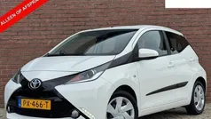 Wit Gebruikt 2017 Toyota Aygo X-play Hatchback | € 10.995 (Goede deal)