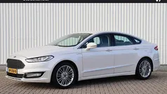 Wit Gebruikt 2016 Ford Mondeo Vignale Sedan | € 16.950 (Eerlijke prijs)