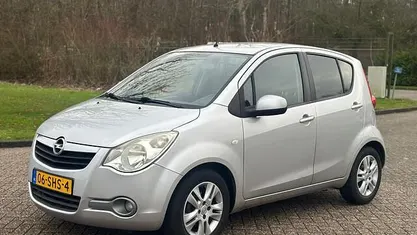 Occasion Opel Agila Edition 68 PK (50 kW) 2011 Grijs Hatchback