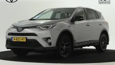 Grijs Gebruikt 2018 Toyota RAV4 Hybrid Executive SUV | € 27.345 (Goede deal)