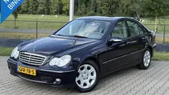 Blauw Gebruikt 2006 Mercedes C180 Elegance Sedan | € 5.450 (Eerlijke prijs)