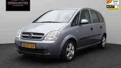 Grijs Gebruikt 2004 Opel Meriva Cosmo MPV | € 1.750 (Goede deal)