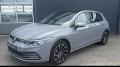 Grijs Gebruikt 2020 VW Golf VII Life Hatchback | € 20.880 (Eerlijke prijs)