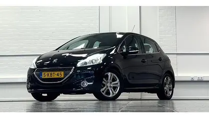 Occasion 2012 Peugeot 208 Allure Hatchback | € 3.994 (Goede deal)