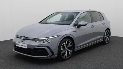 Occasion 2022 VW Golf VIII R-line Hatchback | € 26.440 (Eerlijke prijs)