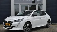 Wit Gebruikt 2022 Peugeot 208 Style Hatchback | € 16.500 (Eerlijke prijs)