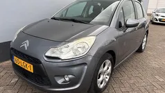 Grijs, metallic lak Gebruikt 2010 Citroën C3 Business Class Hatchback | € 3.950 (Eerlijke prijs)