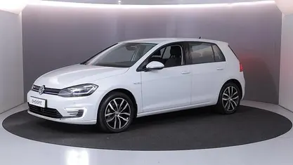 Gebruikt 2020 VW e-Golf Hatchback | € 14.449 (Eerlijke prijs)