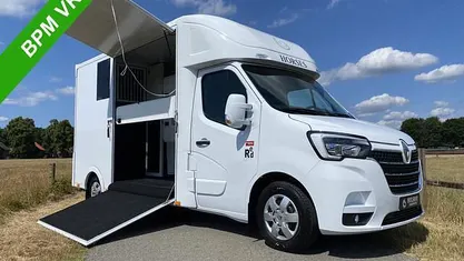 Occasion 2024 Renault Master Van | € 675