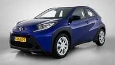 Gebruikt 2024 Toyota Aygo Play Hatchback | € 20.250 (Eerlijke prijs)