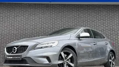 Grijs Gebruikt 2018 Volvo V40 Business Edition Hatchback | € 14.900 (Eerlijke prijs)