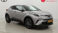 Grijs Gebruikt 2017 Toyota C-HR Executive SUV | € 21.999 (Eerlijke prijs)