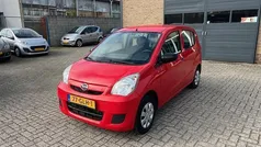 Rood Gebruikt 2008 Daihatsu Cuore Hatchback | € 1.850 (Eerlijke prijs)