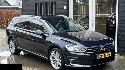 Occasion VW Passat Highline 156 PK (114 kW) 2016 Zwart Stationwagen