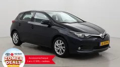 Grijs Gebruikt 2016 Toyota Auris Hatchback | € 12.999 (Eerlijke prijs)