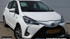Wit Gebruikt 2019 Toyota Yaris Hybrid Active Hatchback | € 16.750 (Eerlijke prijs)
