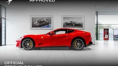 Rood Gebruikt 2020 Ferrari 812 Coupé | € 385.000 (Goede deal)
